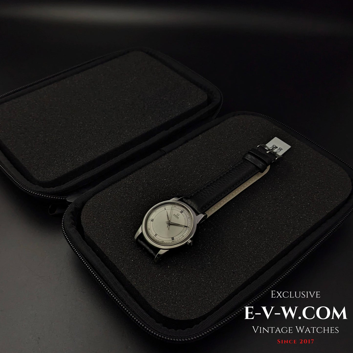 73 Years Old Vintage Omega Bumper Automatic Ref. 2657-1 / Cal. 351 / Vintage 1950