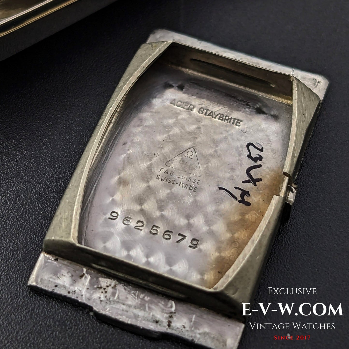 84 Years Old Vintage Omega Art Deco Tank / Cal. T17 / Vintage 1939