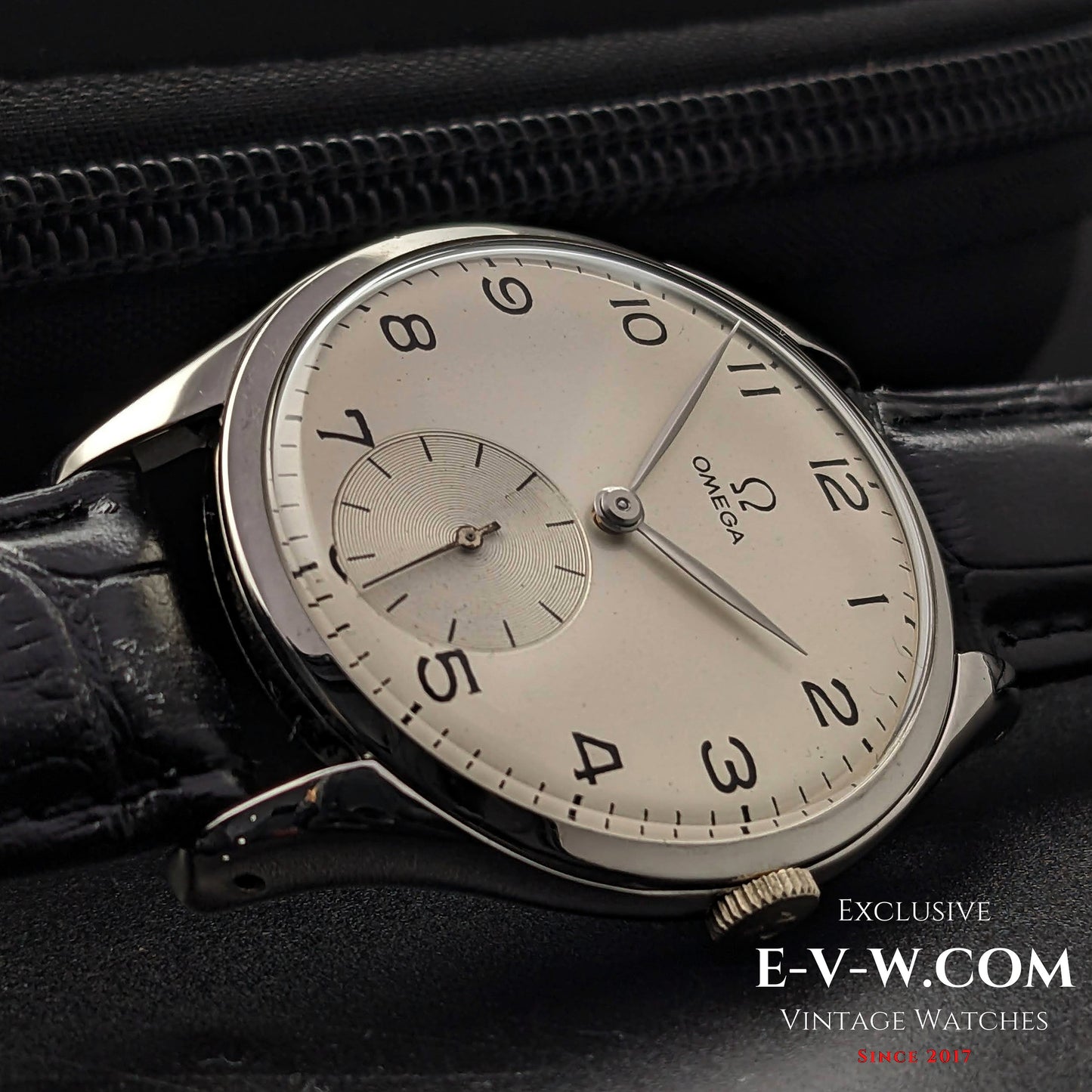 76 Years Old Vintage Omega Jumbo 38,5mm / Oversize / Ref. 2505-4 / Cal. 265 (30T2) / Vintage 1947