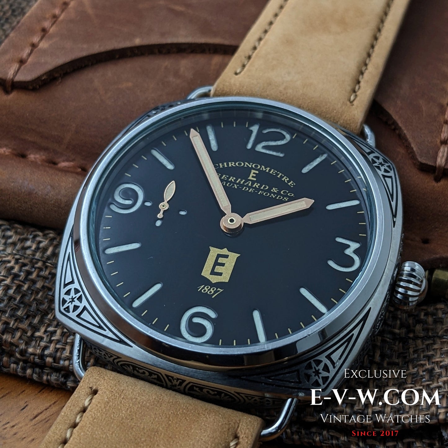 Transformation ancienne Eberhard & Co des années 1920, avec mouvement de montre de poche à 18 rubis et fond transparent.