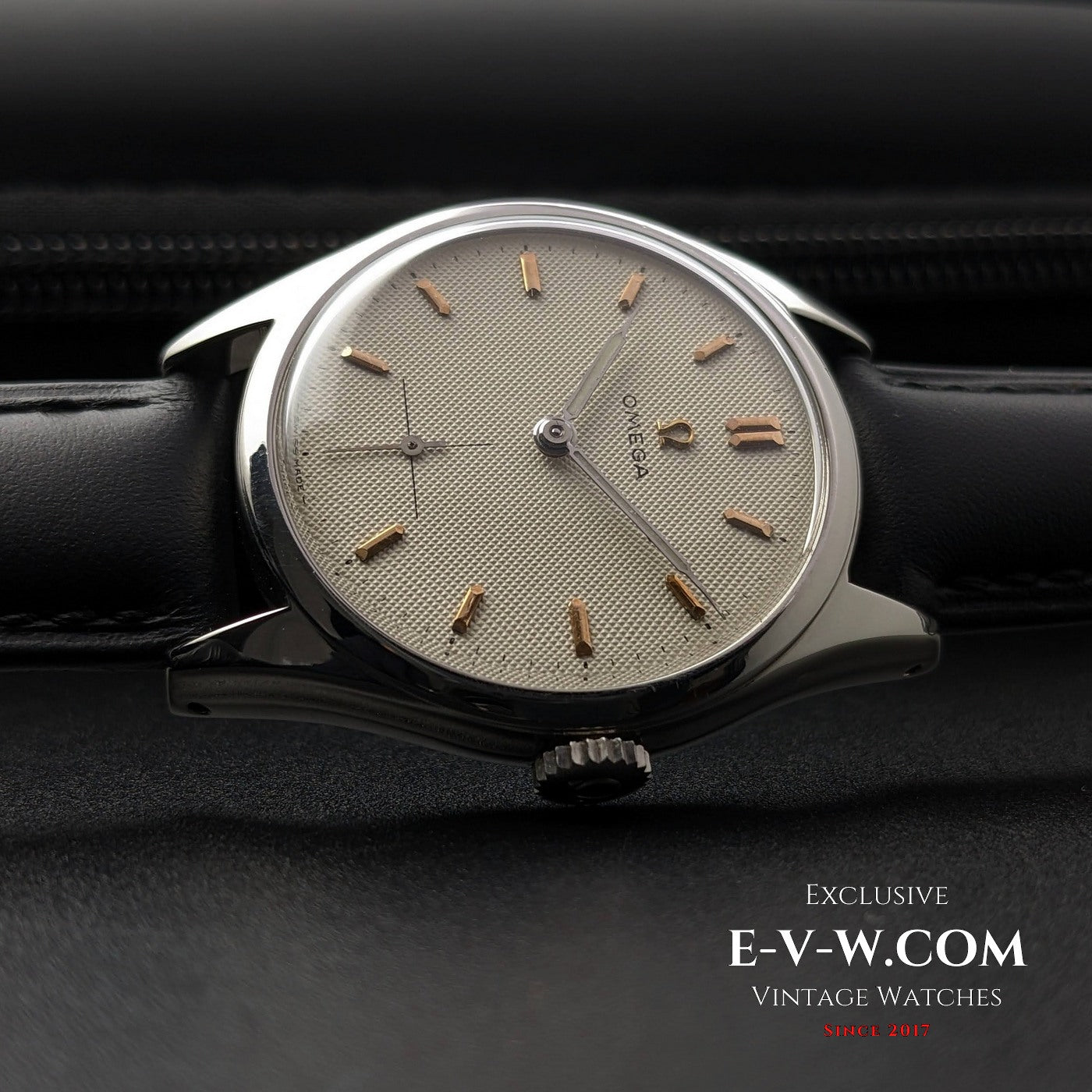 Omega rare cadran nid d'abeille / Réf. 2536-2 / cal. 265 (30T2) / Entièrement révisée