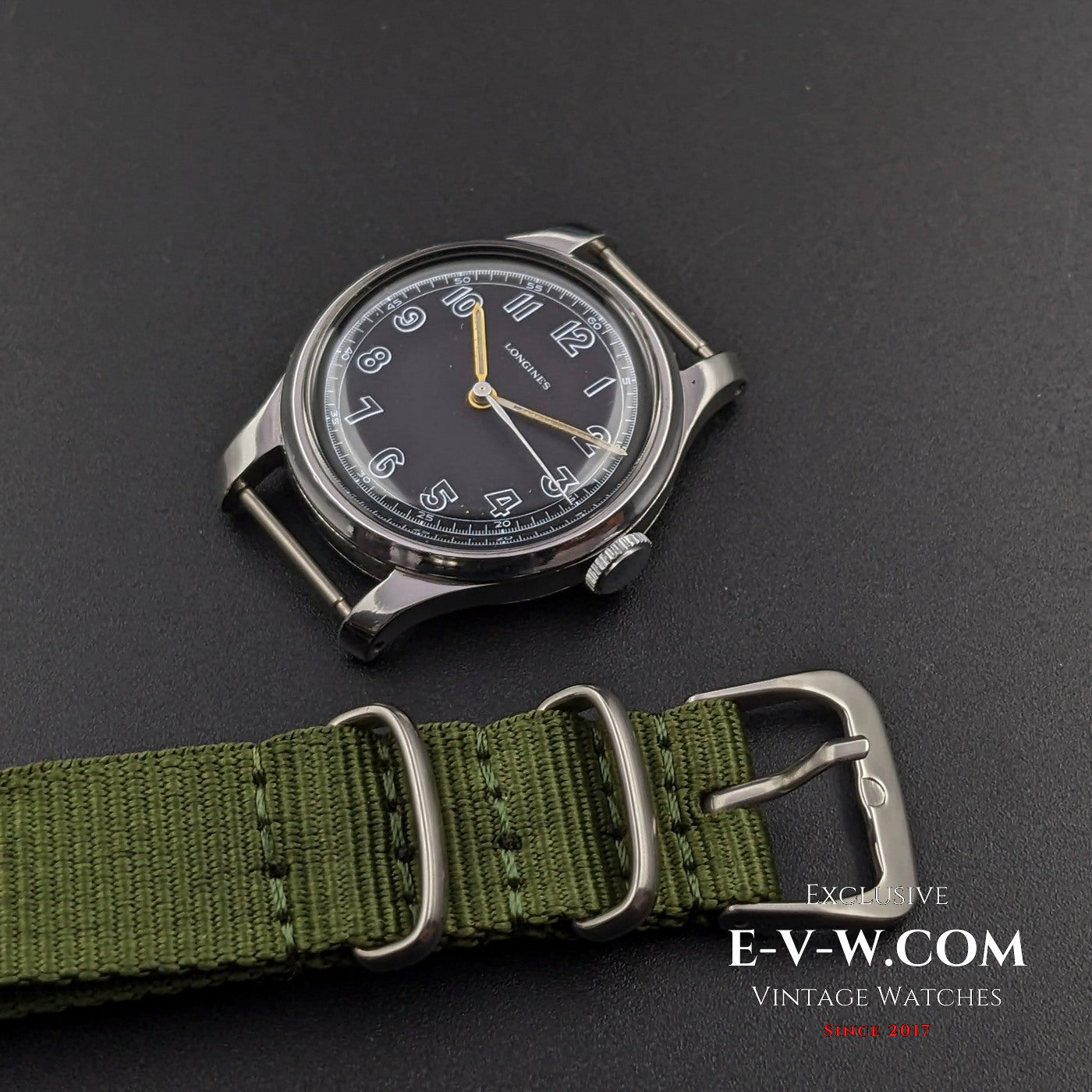 Longines Military Seconde Guerre mondiale / Modèle années 1940 / Calibre 12,68N / Entièrement révisée