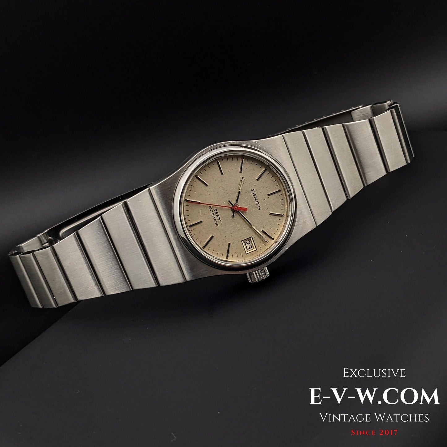 54 Years Old Vintage Zenith Defy Surf Automatic / Cal. 456 Vintage 1970