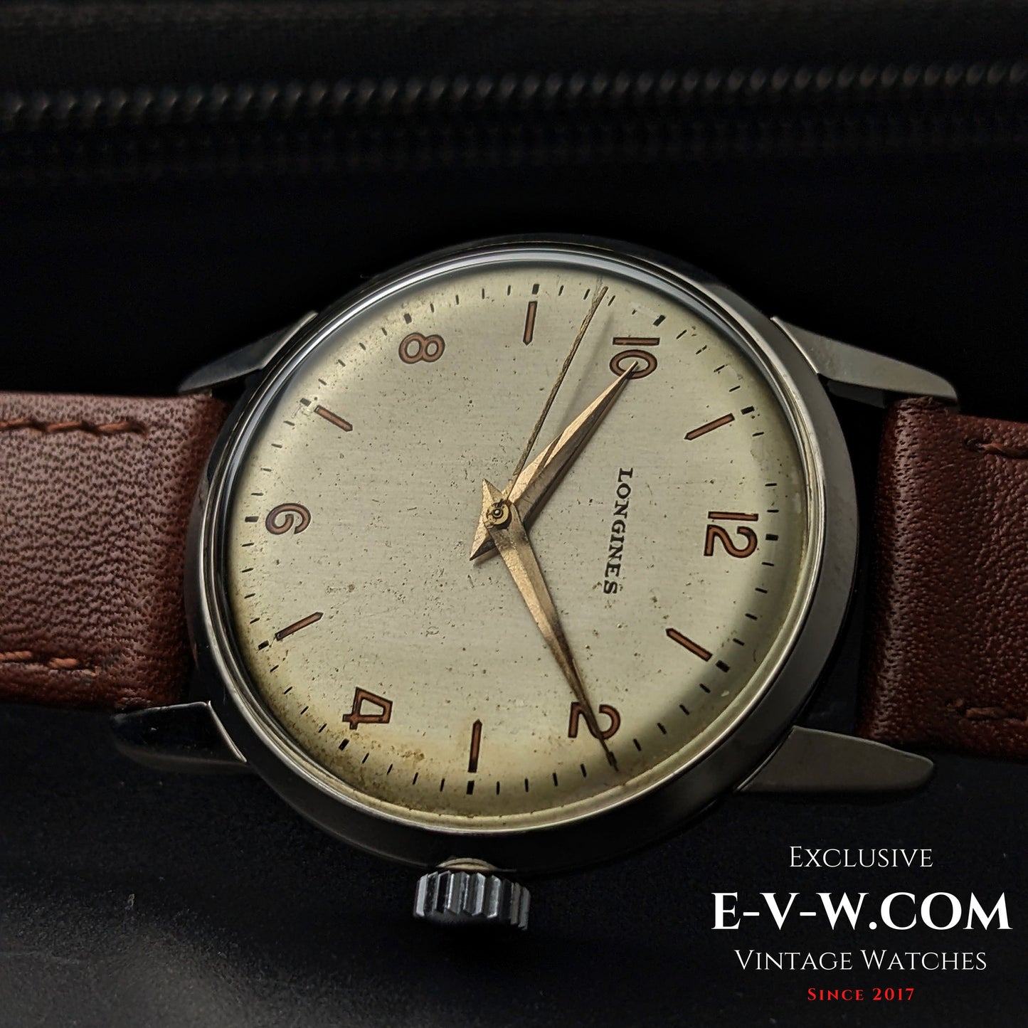 81 Years Old Vintage Longines Classic WWII / Ref. 7222-1 / Cal. 27M / Vintage 1944