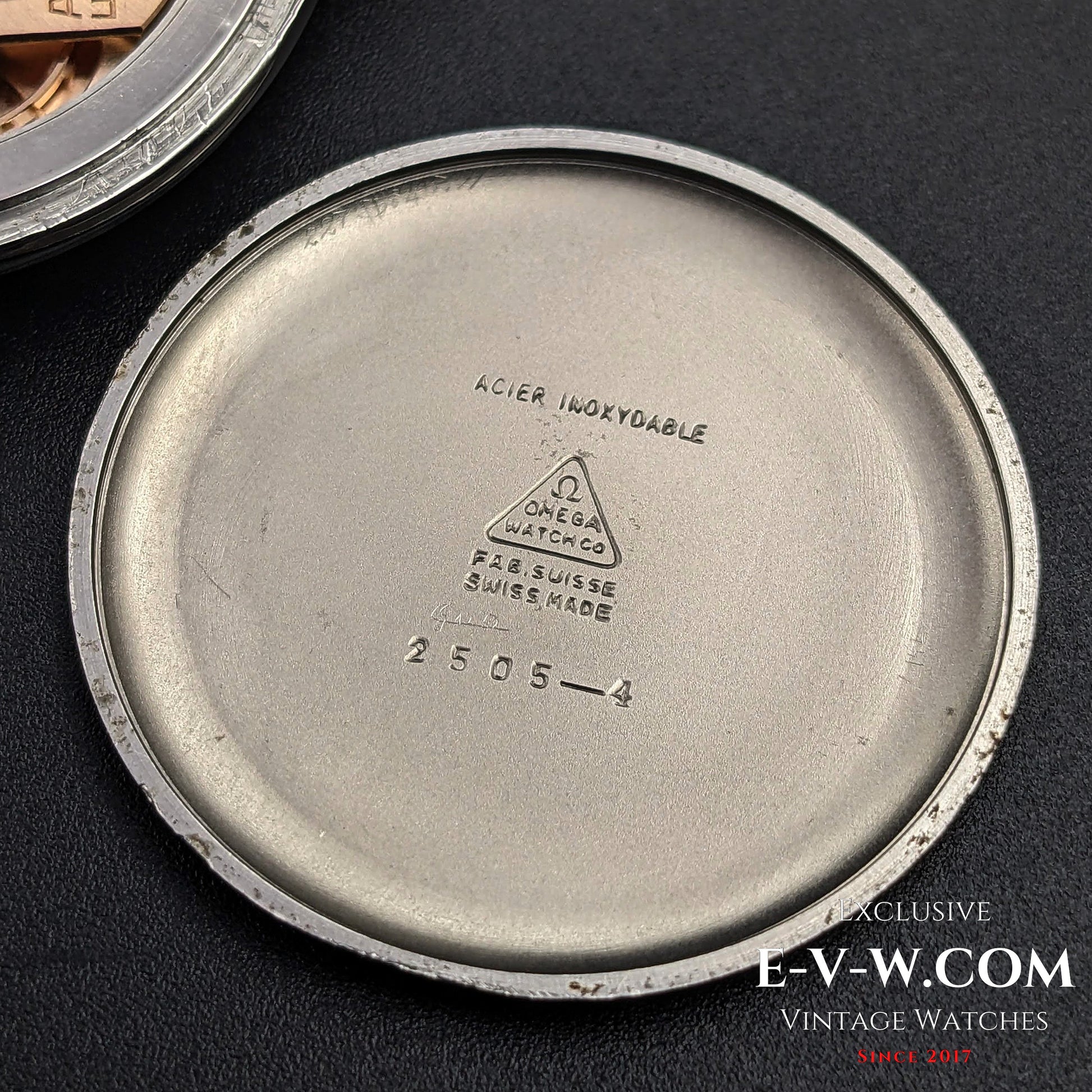 76 Years Old Vintage Omega Jumbo 38,5mm / Oversize /  Ref. 2505-4 / Cal. 265 (30T2) / Vintage 1947