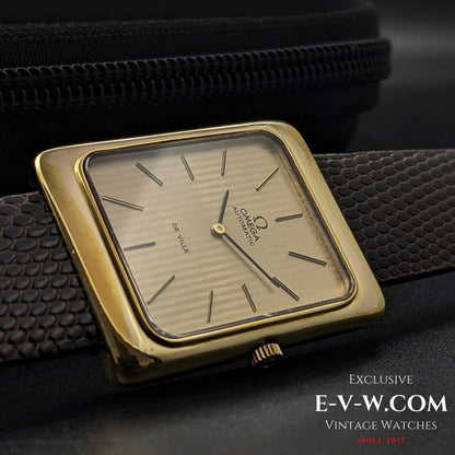 52 Years Old Vintage Omega DE VILLE / Jumbo / Very rare dial Ref, 1510046 / Cal. 710 / Vintage 1972