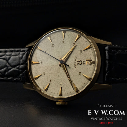 Omega vintage rare de 73 ans, cadran 24 heures / Réf. 2496-3SC / Cal. 283 (30T2) / Année 1952 / Révisée