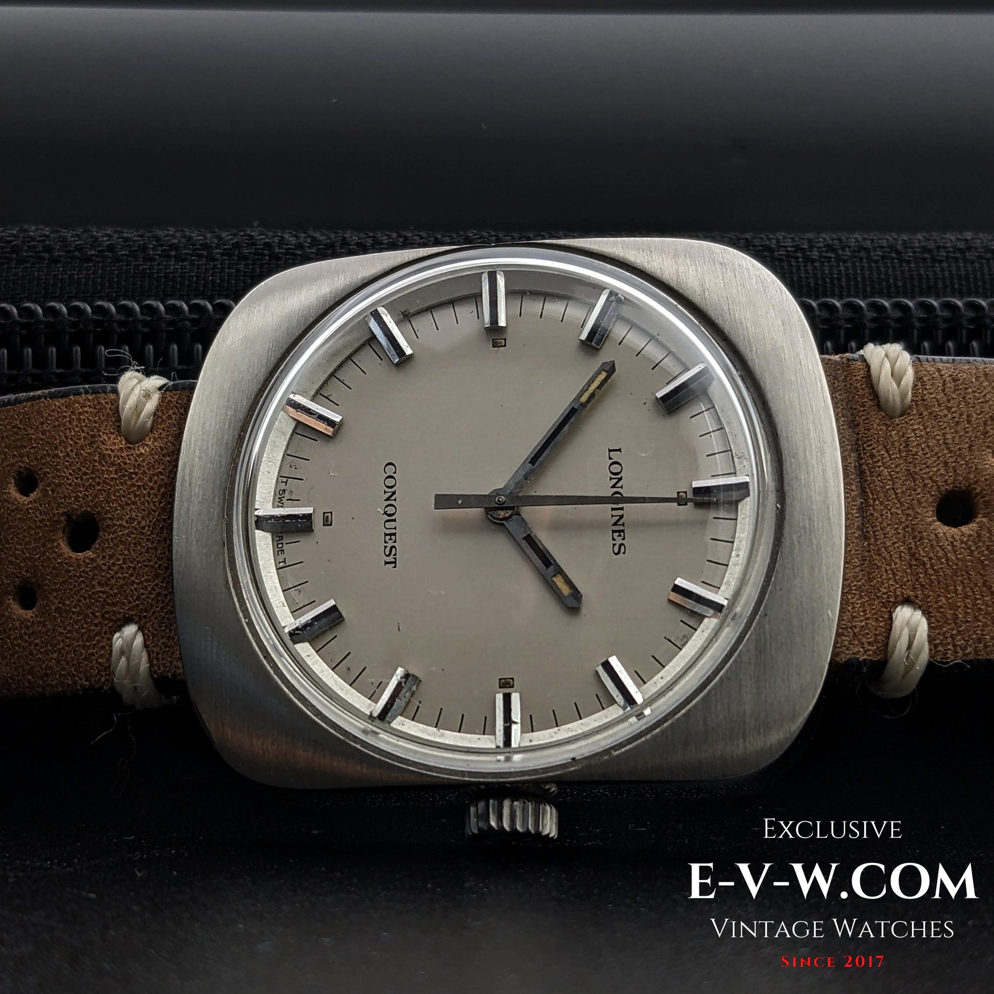 50 Years Old Vintage Longines CONQUEST / UFO / Cal. 706 Vintage 1974