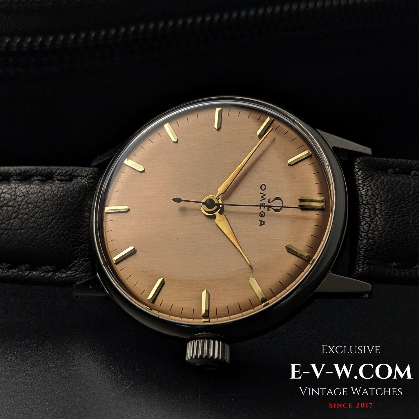 73 Years Old Vintage Omega Salmon Dial / Ref. 2348-7 / Cal. 283 (30T2) / Vintage 1952