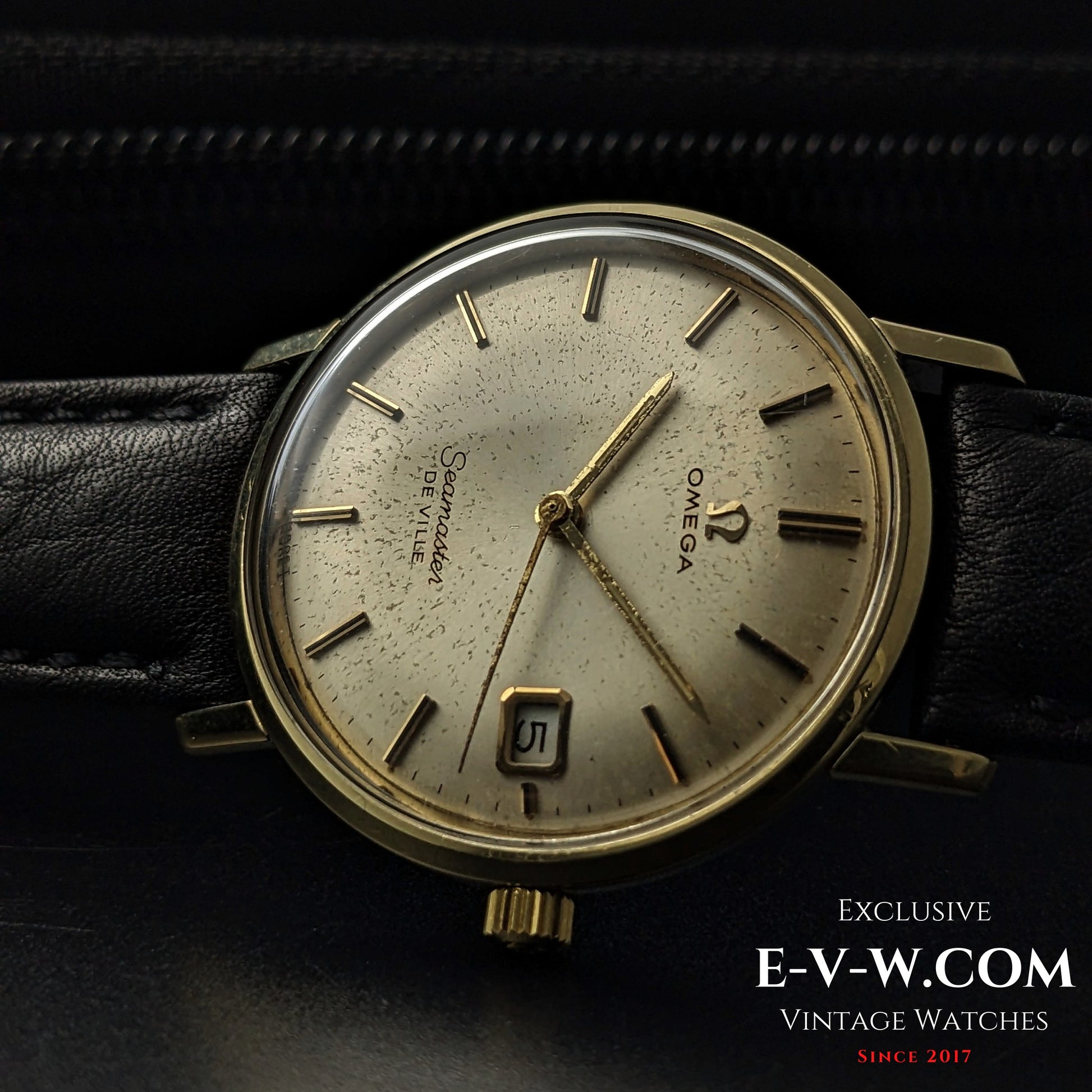 61 Years Old Vintage Omega Seamaster DeVille / Ref. 136020 / Cal. 611 / Vintage 1964