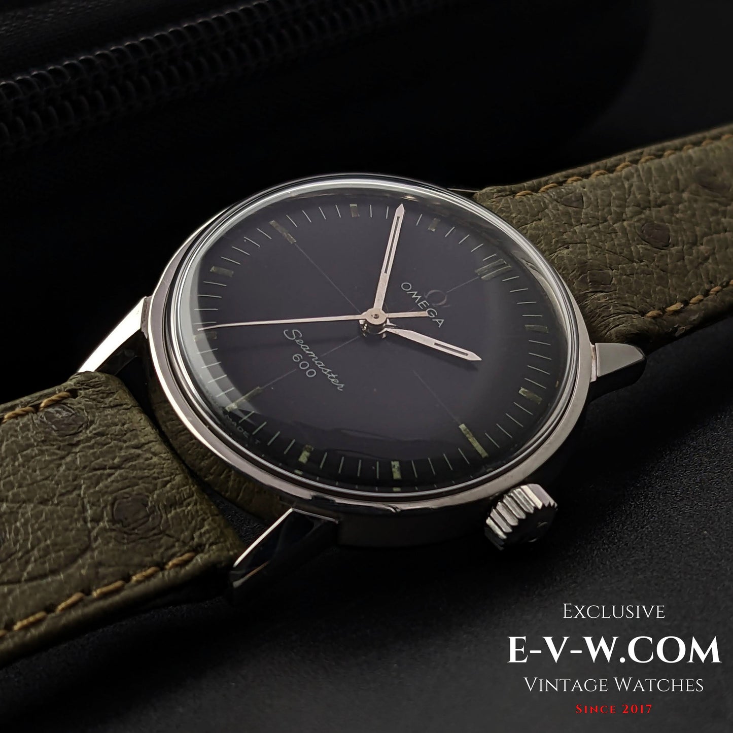 Montre Omega Seamaster 600 Cross Hair vintage rare de 57 ans / Réf. 135.012 / Cal. 601 / Année 1966