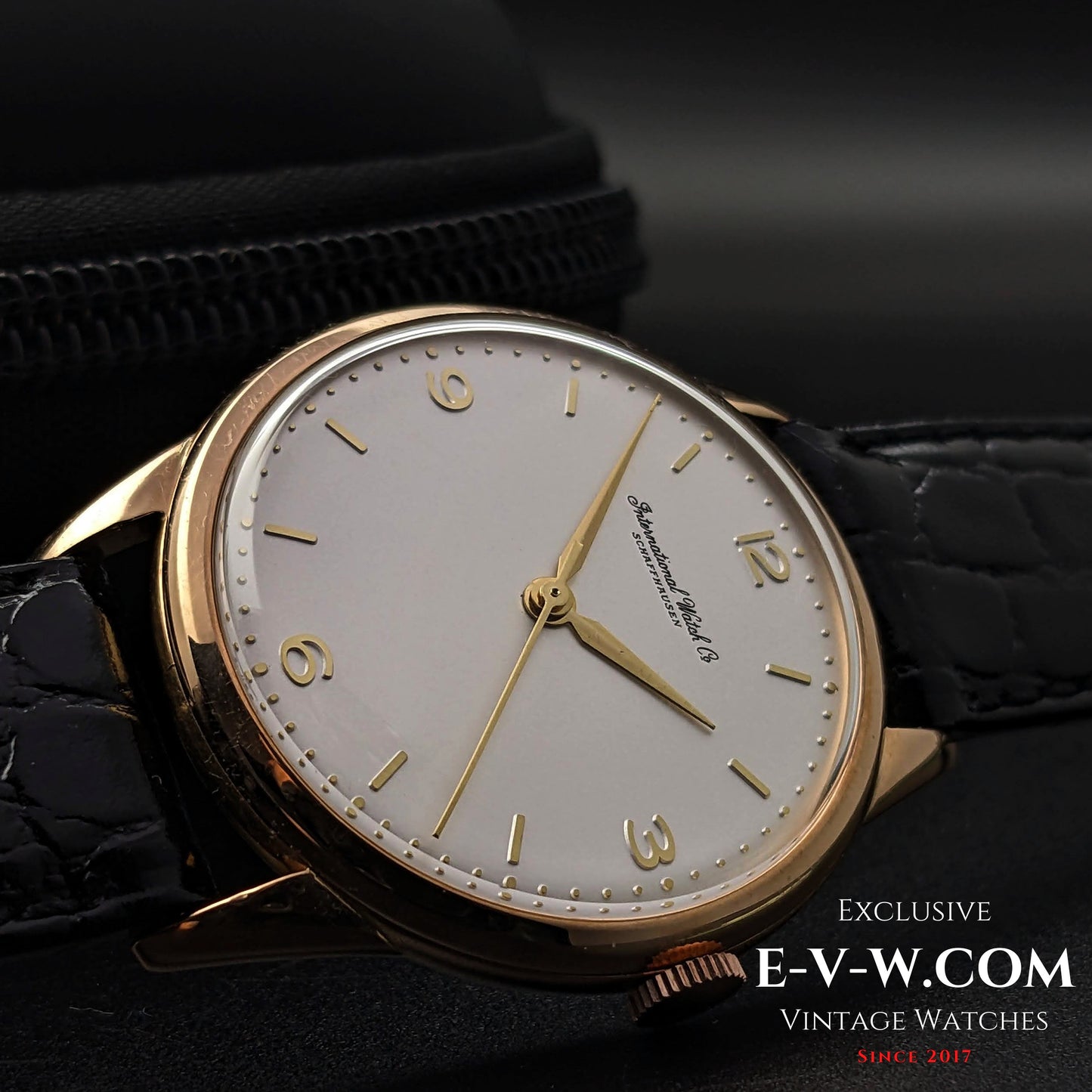 67 Years Old Vintage IWC Schaffhausen 18k Gold / Cal. 89 / Vintage 1956