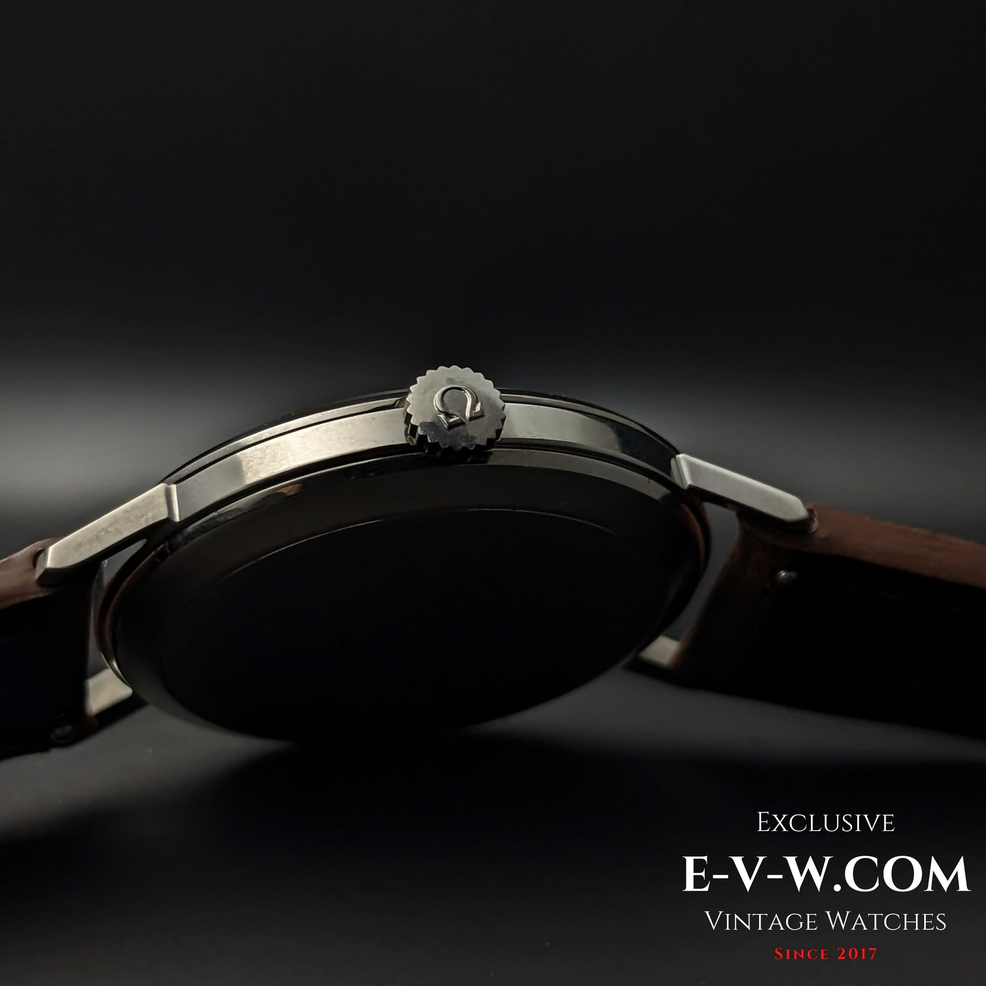 61 Years Old Vintage Omega Classic / Vintage Patina / Ref. 121.002-63 / Cal. 269 / Vintage 1964