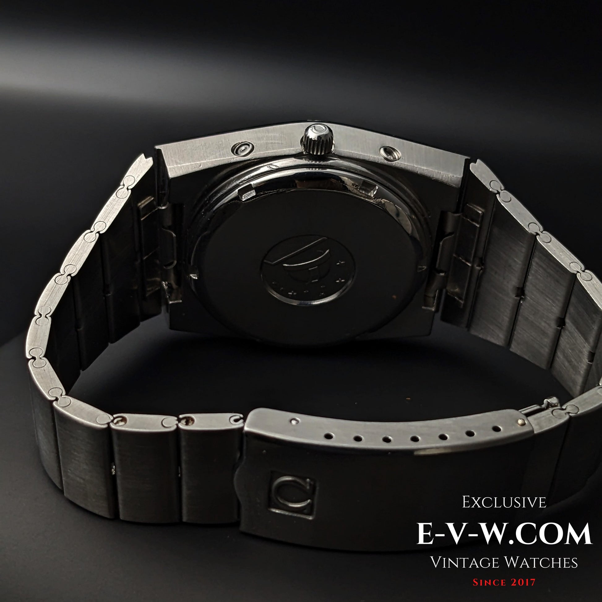 53 Years Old Vintage Omega Constellation MEGAQUARTZ 32 KHz / Ref. 196.0015 / Cal.1310/ Vintage 197253 Years Old Vintage Omega Constellation MEGAQUARTZ 32 KHz / Ref. 196.0015 / Cal.1310/ Vintage 1972