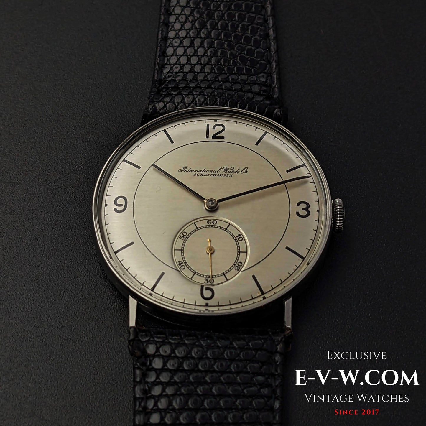 Montre IWC Schaffhausen vintage de 84 ans / Cal. 83 / Année de fabrication : 1939