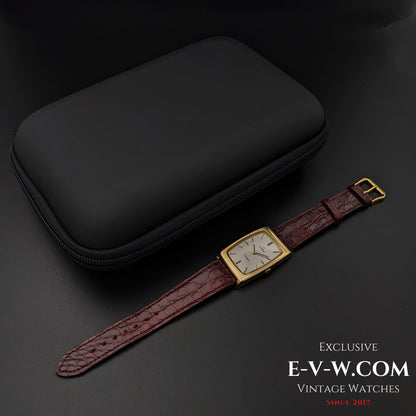 Omega Geneve Tank vintage plaquée or / Jumbo réf. 111010 / Cal. 620 / Année 1971