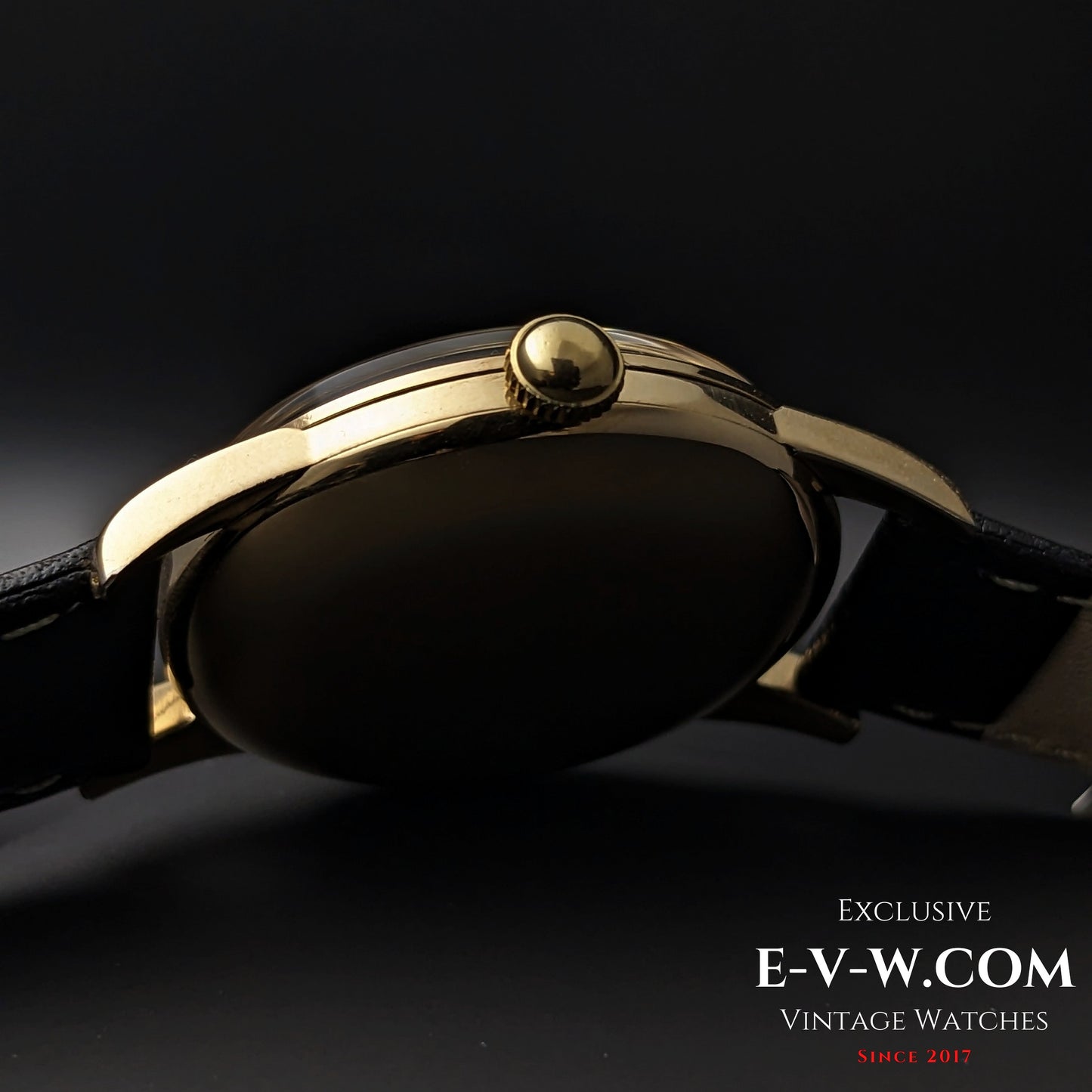 Omega vintage plaqué or, 73 ans / Réf. 2498-4 / Cal. 283 (30T2) / Année 1952