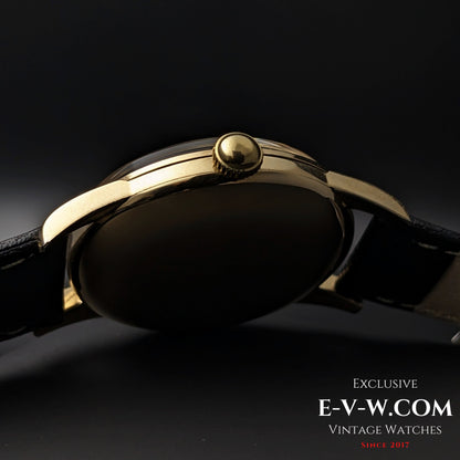 Omega vintage plaqué or, 73 ans / Réf. 2498-4 / Cal. 283 (30T2) / Année 1952