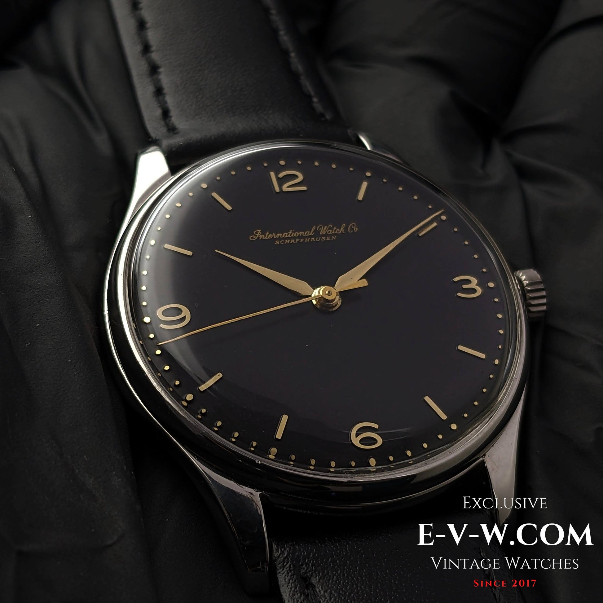 66 Years Old Vintage IWC Schaffhausen Black / Cal. 89 / Vintage 1957