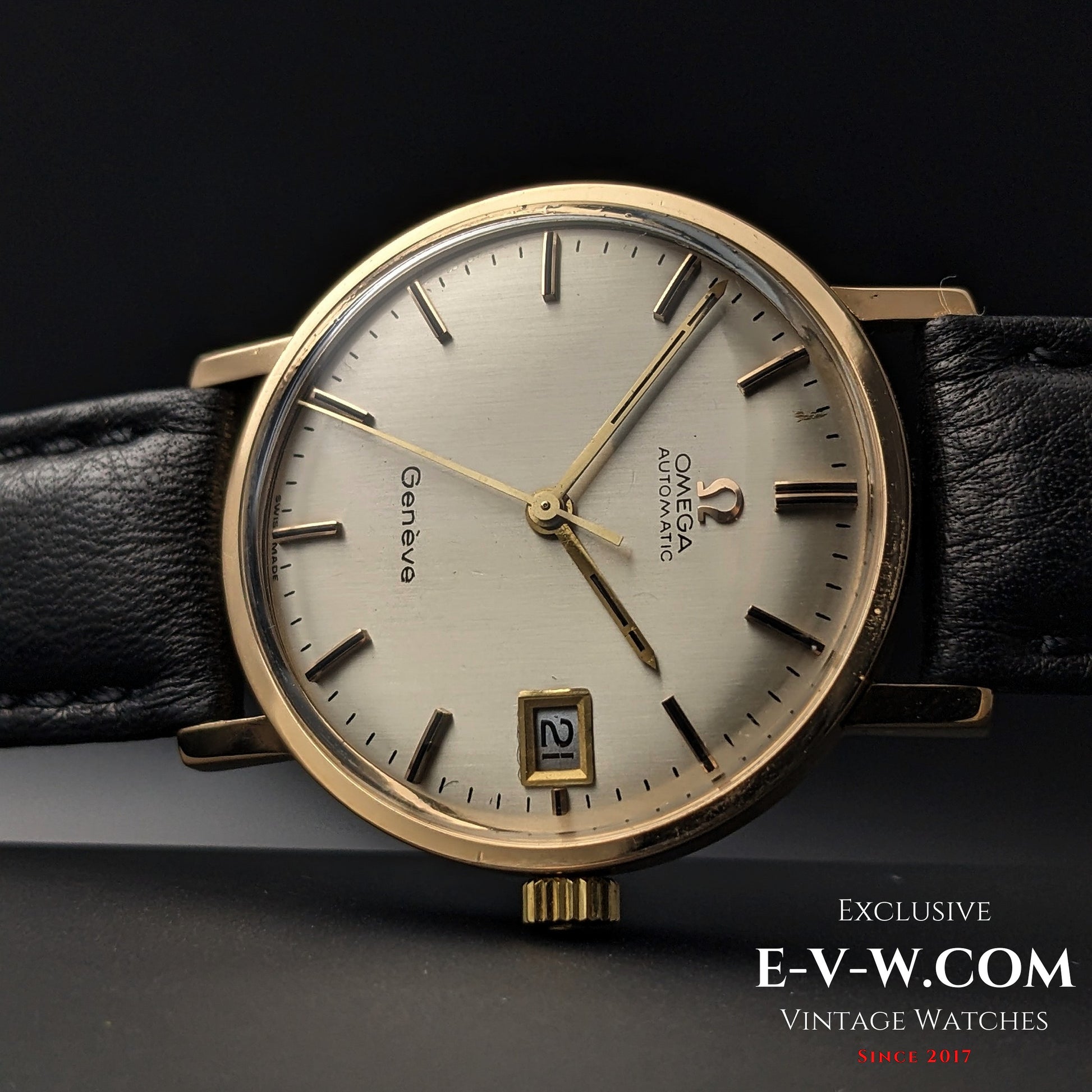 57 Years Old Vintage Omega Automatic Geneve / 18k Solid Gold / Cal. 565 / Vintage 1968