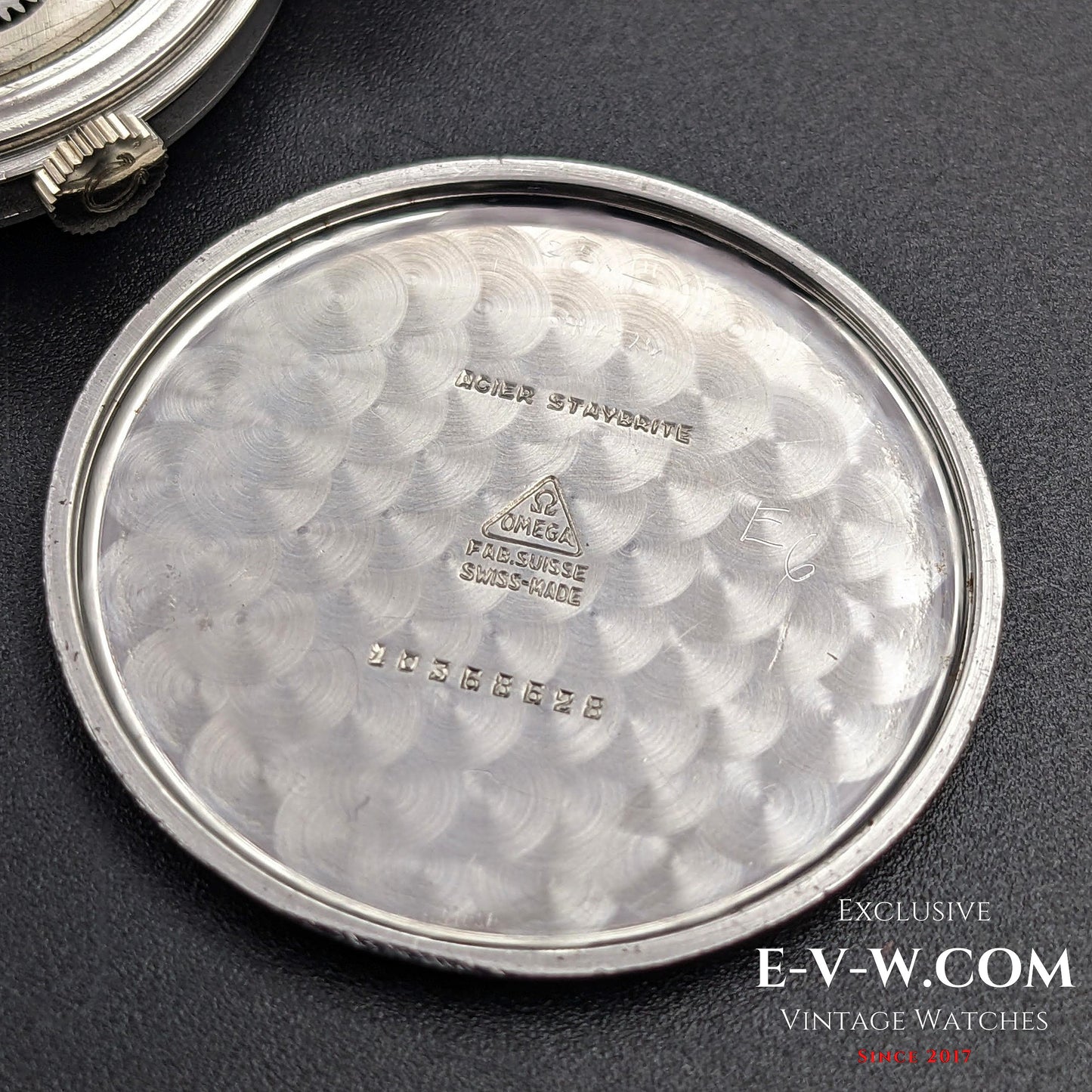 81 Years Old Vintage Omega Sector / Jumbo / WWII / Cal. 30T2 / Vintage 1943