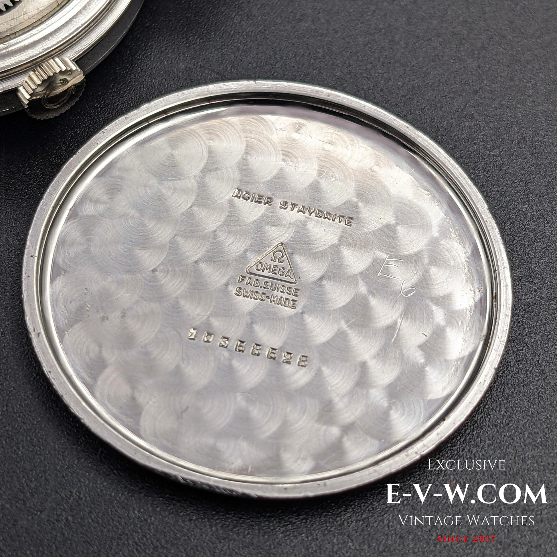 81 Years Old Vintage Omega Sector / Jumbo / WWII / Cal. 30T2 / Vintage 1943