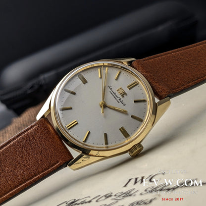 Montre habillée de luxe IWC Schaffhausen vintage de 56 ans | Réf. 910 | Cal. 89 | Année 1969 | Révisée
