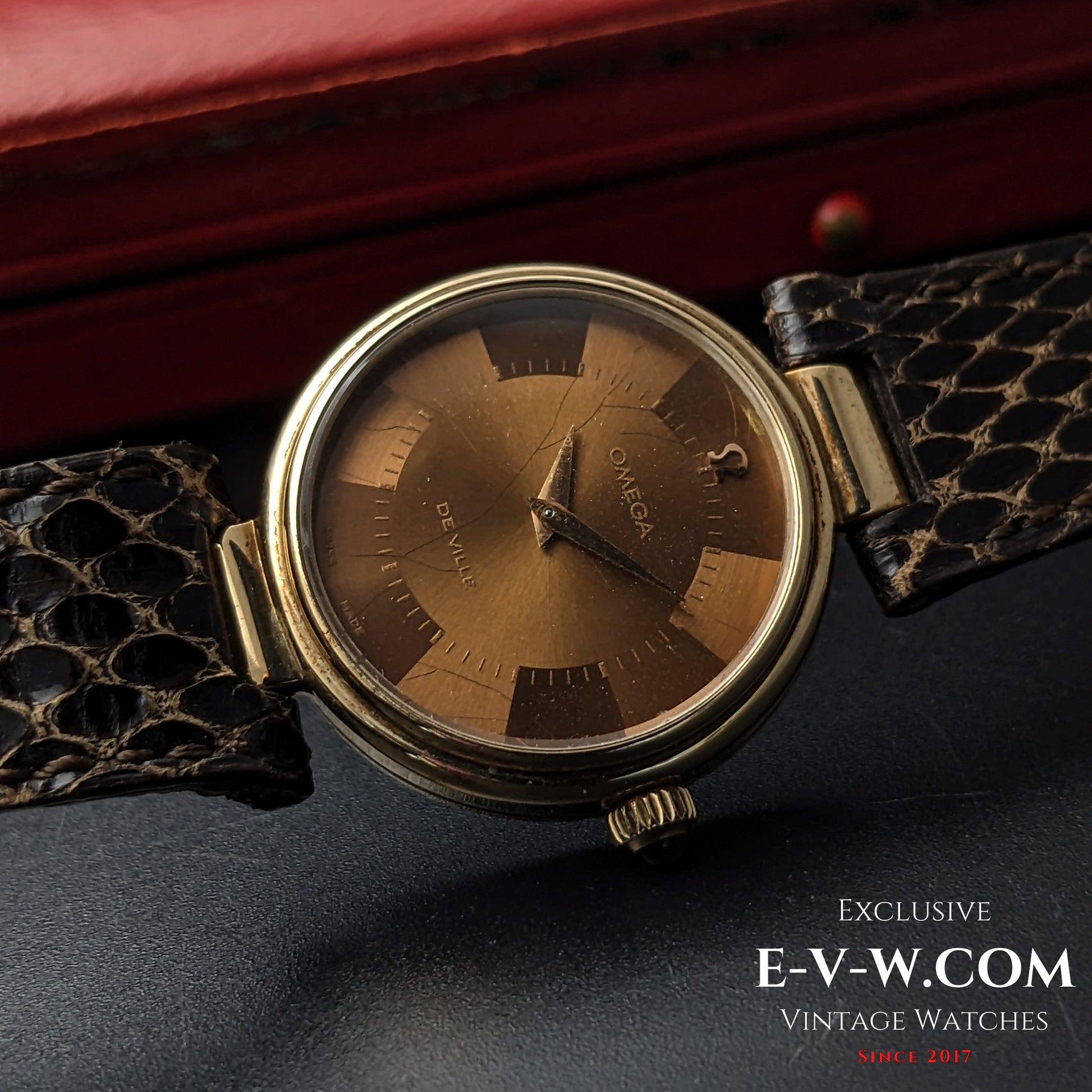 54 Years Old Vintage Omega DE VILLE Lady / Gold / Ref. 7287 / Cal. 485 / Vintage 197154 Years Old Vintage Omega DE VILLE Lady / Gold / Ref. 7287 / Cal. 485 / Vintage 1971