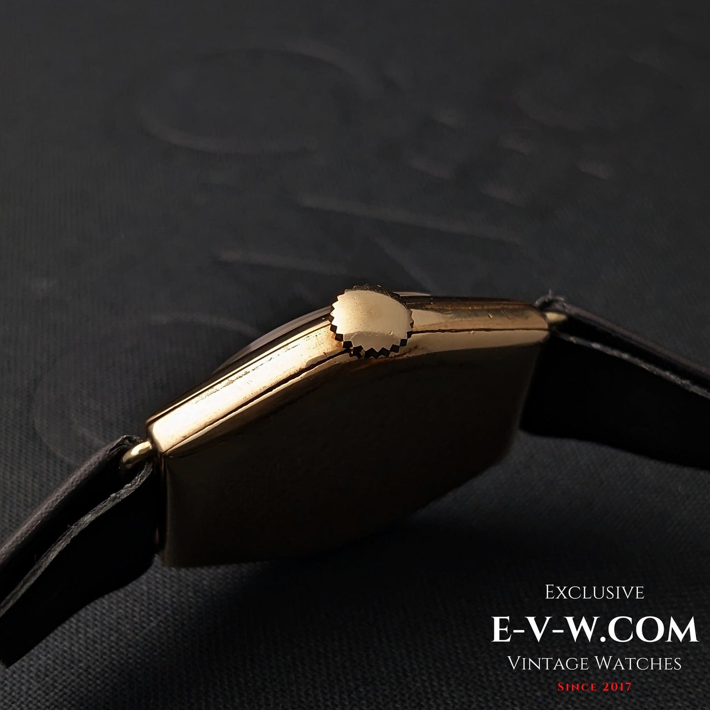 Montre Omega Art Déco à plaque dorée, 96 ans | Calibre 26,5 SOB | Modèle 1929 | Révisée