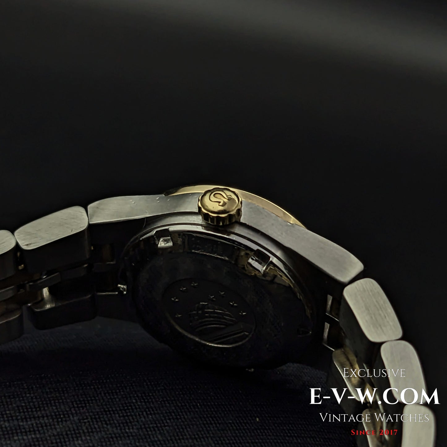 Montre Omega Constellation automatique vintage pour femme, 50 ans d'âge / Bracelet en or / Réf. 5680019 / Cal. 685 / Année 1974