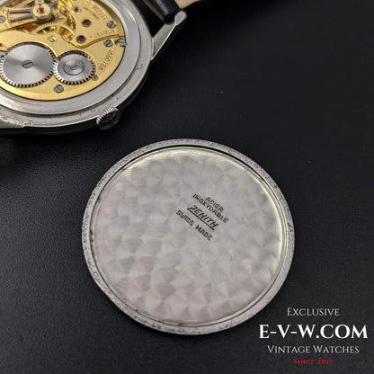 Montre Zenith vintage noire de 67 ans / Cal. 40 / Année 1956