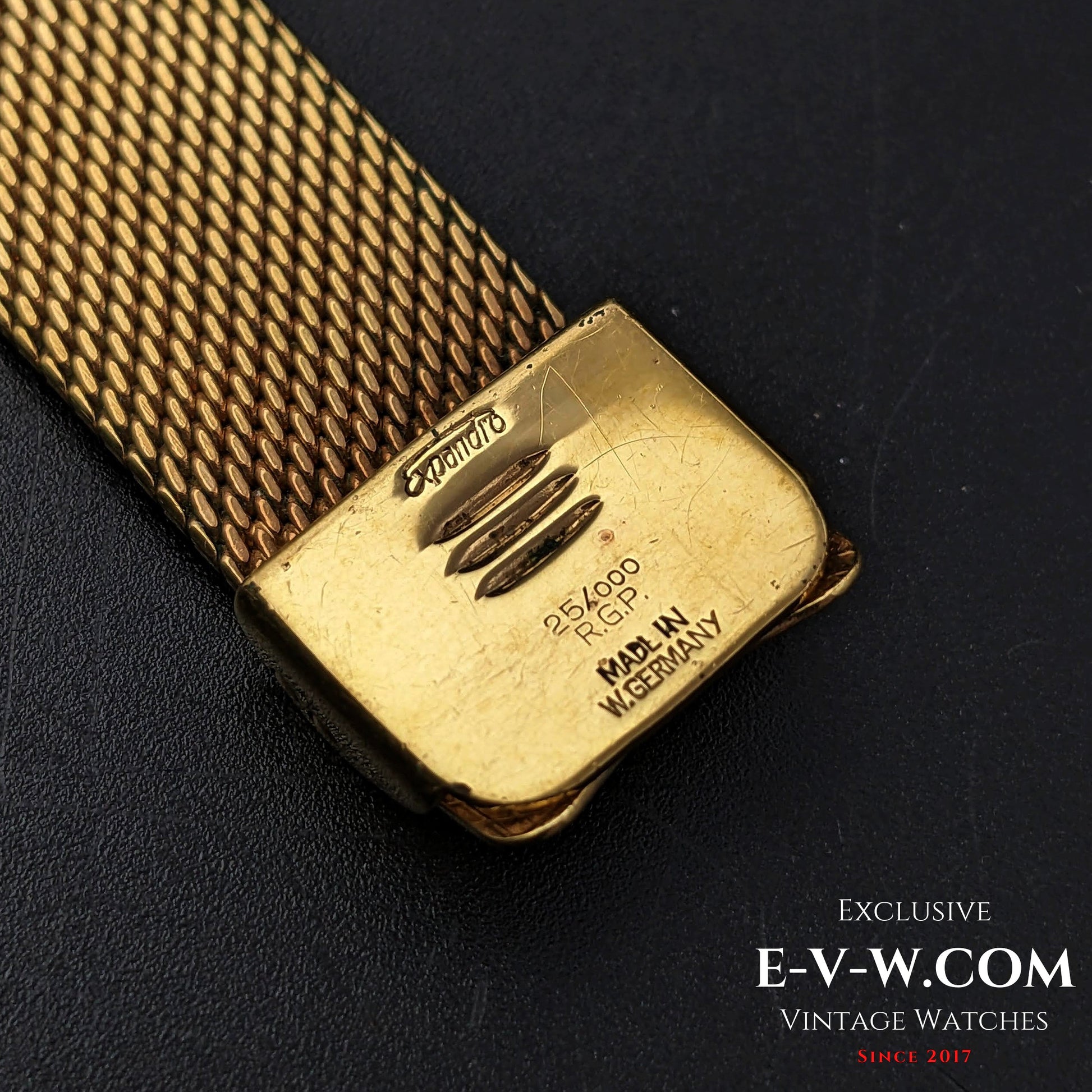 77 Years Old Vintage Omega Automatic Bumper / Rare Ref.2438-4 / Cal. 28.10RA PC / Vintage 1947