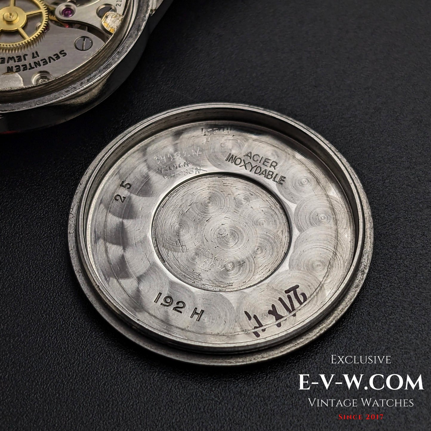 84 Years Old Vintage Lemania WWII / two-tone dial Ref. 192H / Cal. S27 / Vintage 1940