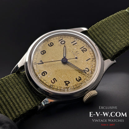 85 ans vintage Omega Rare Medicus Seconde Guerre mondiale / Sei Tacche / Cal. 23.4 SC T3 / Millésime 1939\