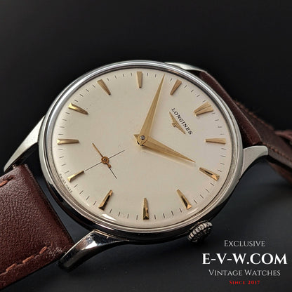 66 Years Old Vintage Omega Calatrava 14726 1SC / Cal. 285 (30T2 family) / Antique 1958