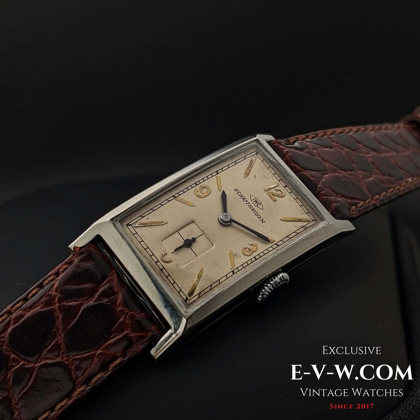 93 Years Old Antique IWC Schaffhausen Tank unique cristal Art Deco / Cal. 87 Vintage