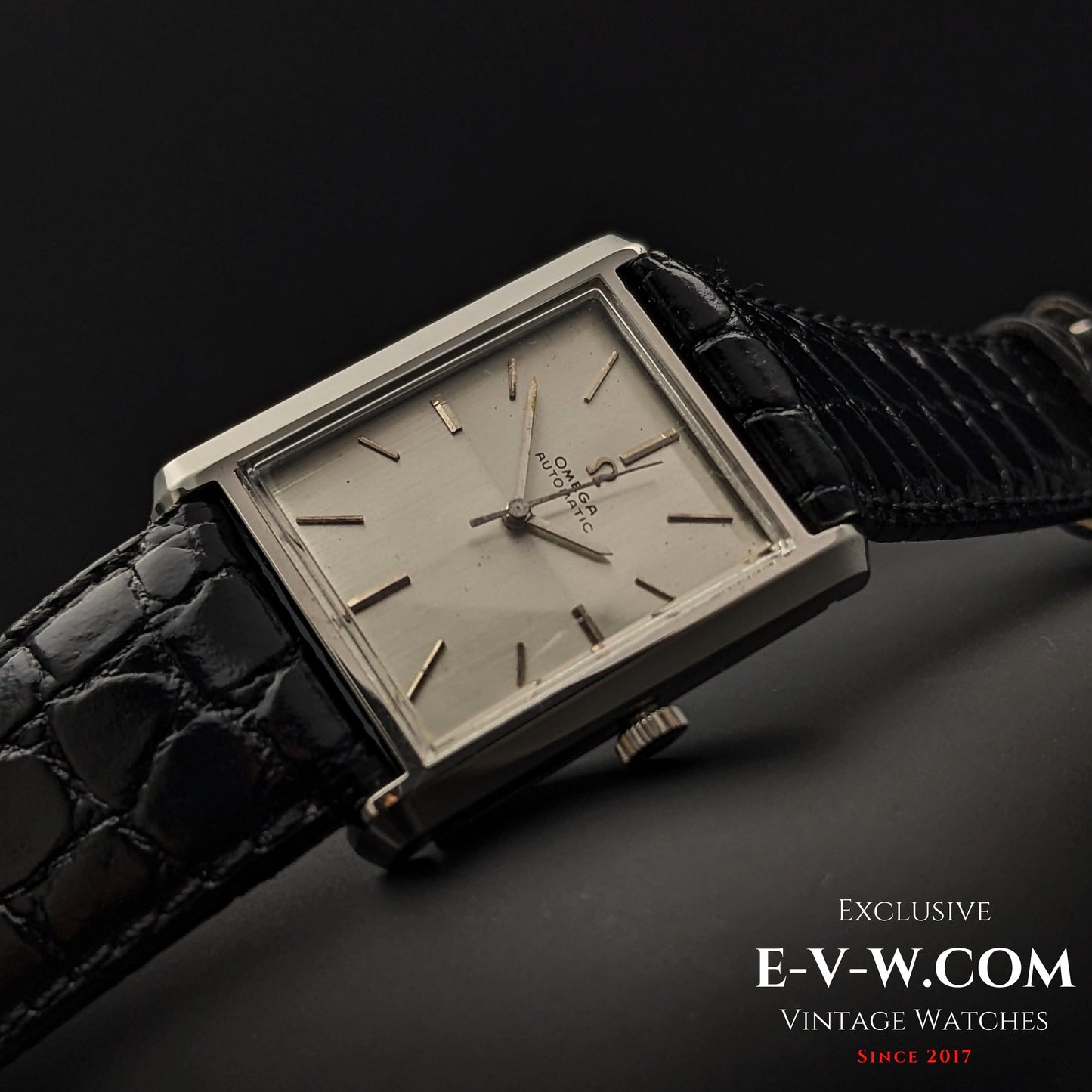 Omega automatique vintage de 61 ans / Carrée / Réf. 161013 / Cal. 671 / Année 1963