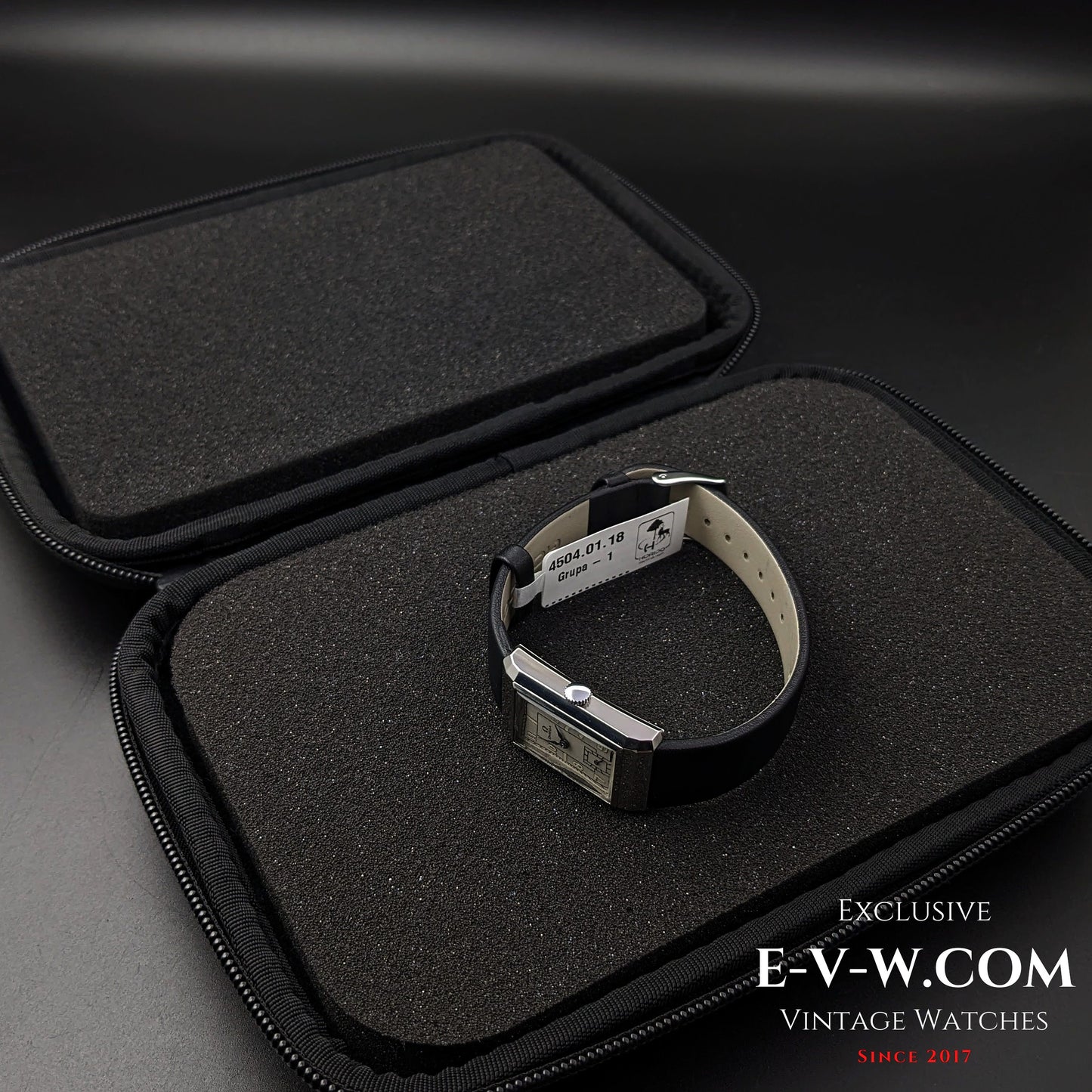 84 Years Old Vintage Omega Art Deco Tank / Cal. T17 / Vintage 1939