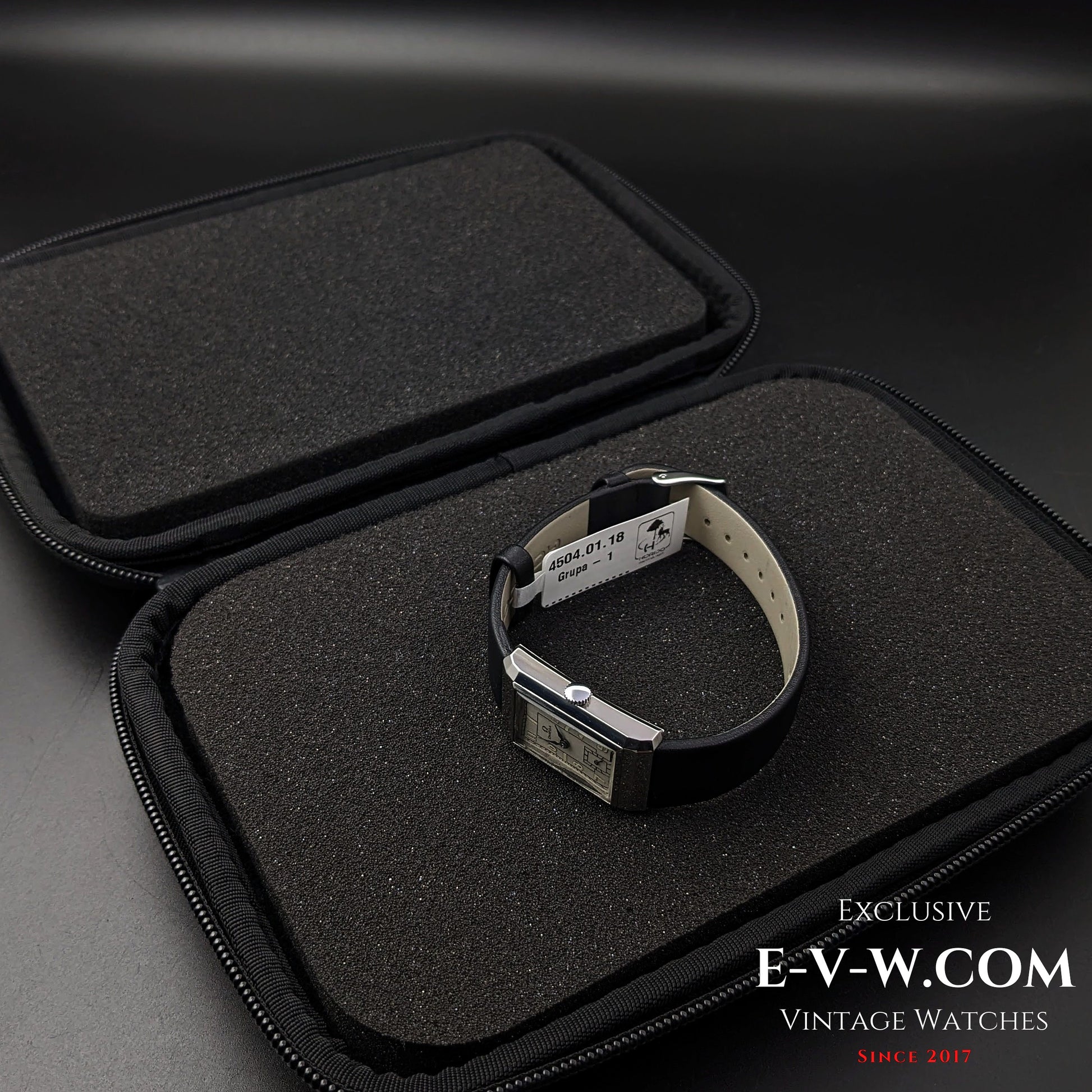 84 Years Old Vintage Omega Art Deco Tank / Cal. T17 / Vintage 1939