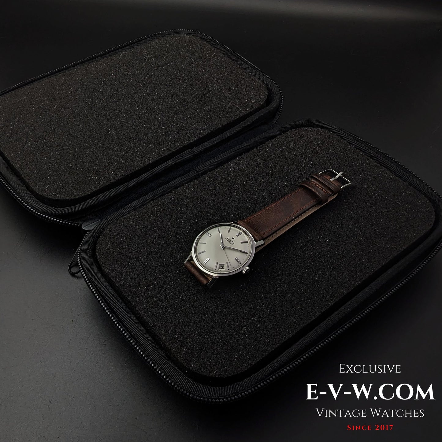 60 Years Old Vintage Zenith Automatic / Cal. 2542PC / Vintage 1960s