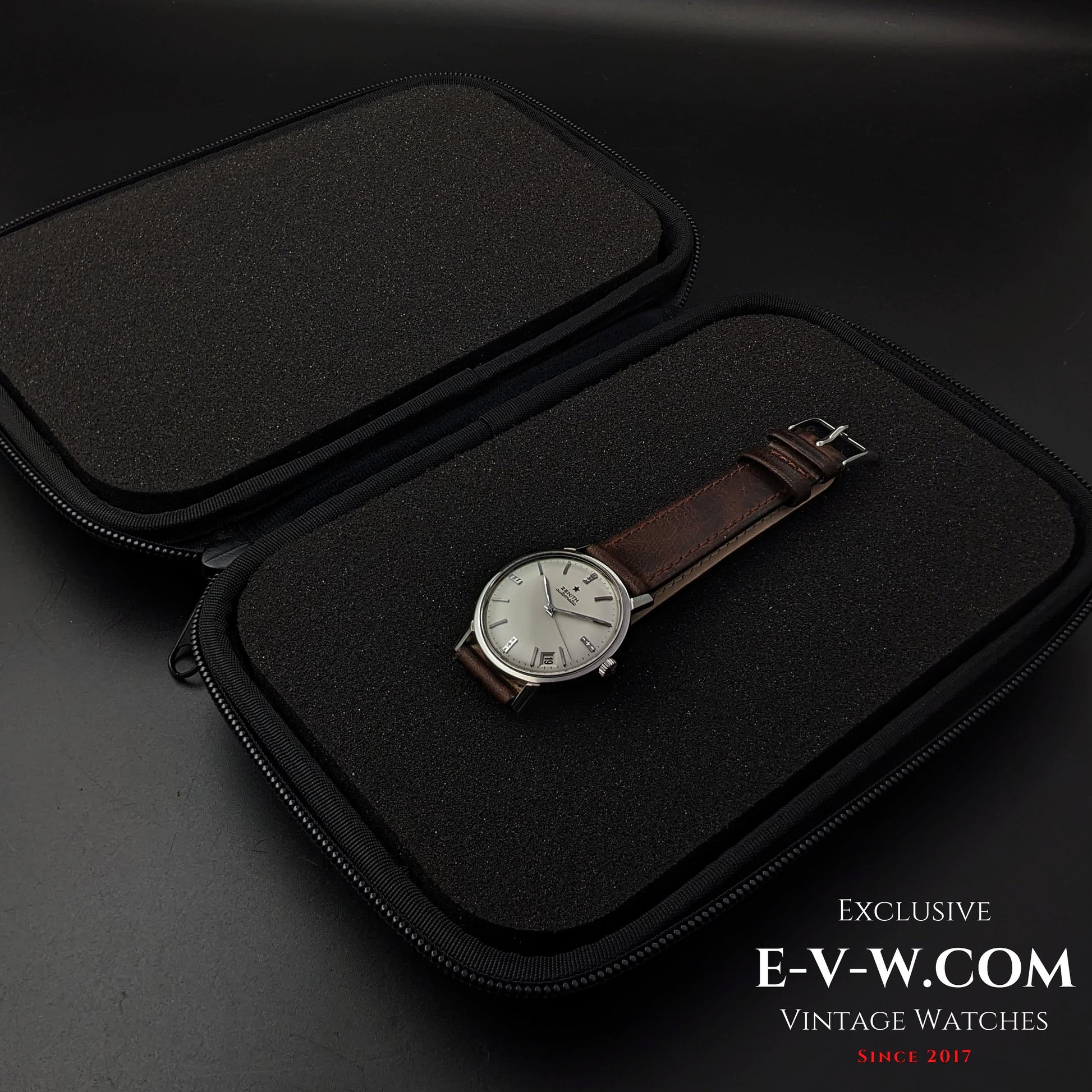 60 Years Old Vintage Zenith Automatic / Cal. 2542PC / Vintage 1960s