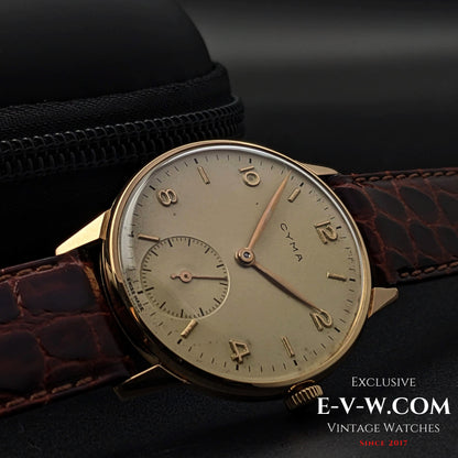 70 Years Old Vintage Cyma 18k Gold / Jumbo  / Cal.586 / Vintage 1950s