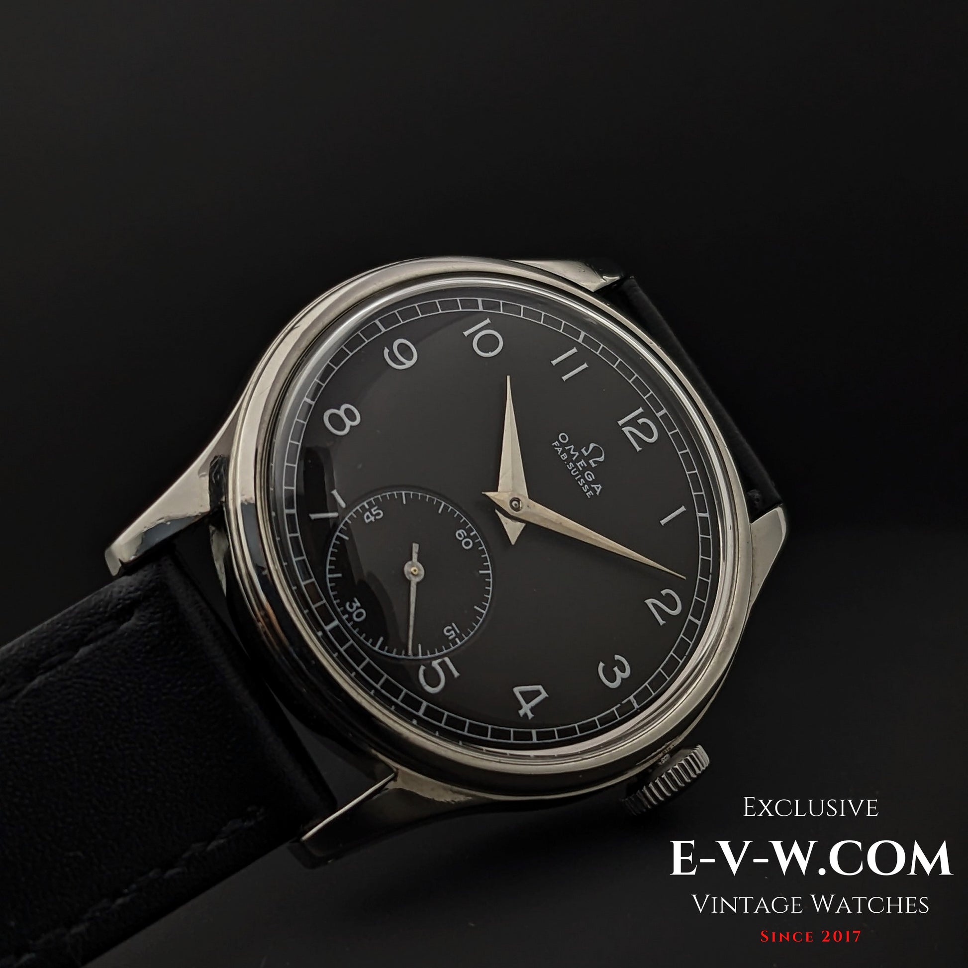 80 Years Old Vintage Omega SUVERAN WWII Ref. 2400-7 / Cal. 30T2PC Vintage 1944