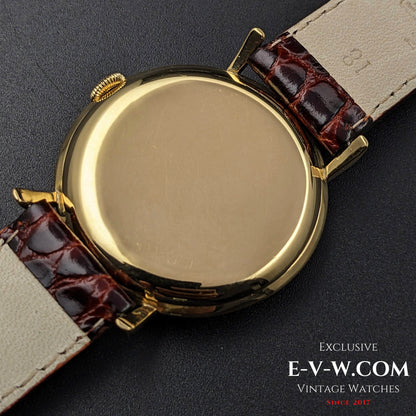 Montre IWC Schaffhausen vintage de 62 ans, en or 18 carats, avec anses en forme de crabe, calibre 89, millésime 1961.