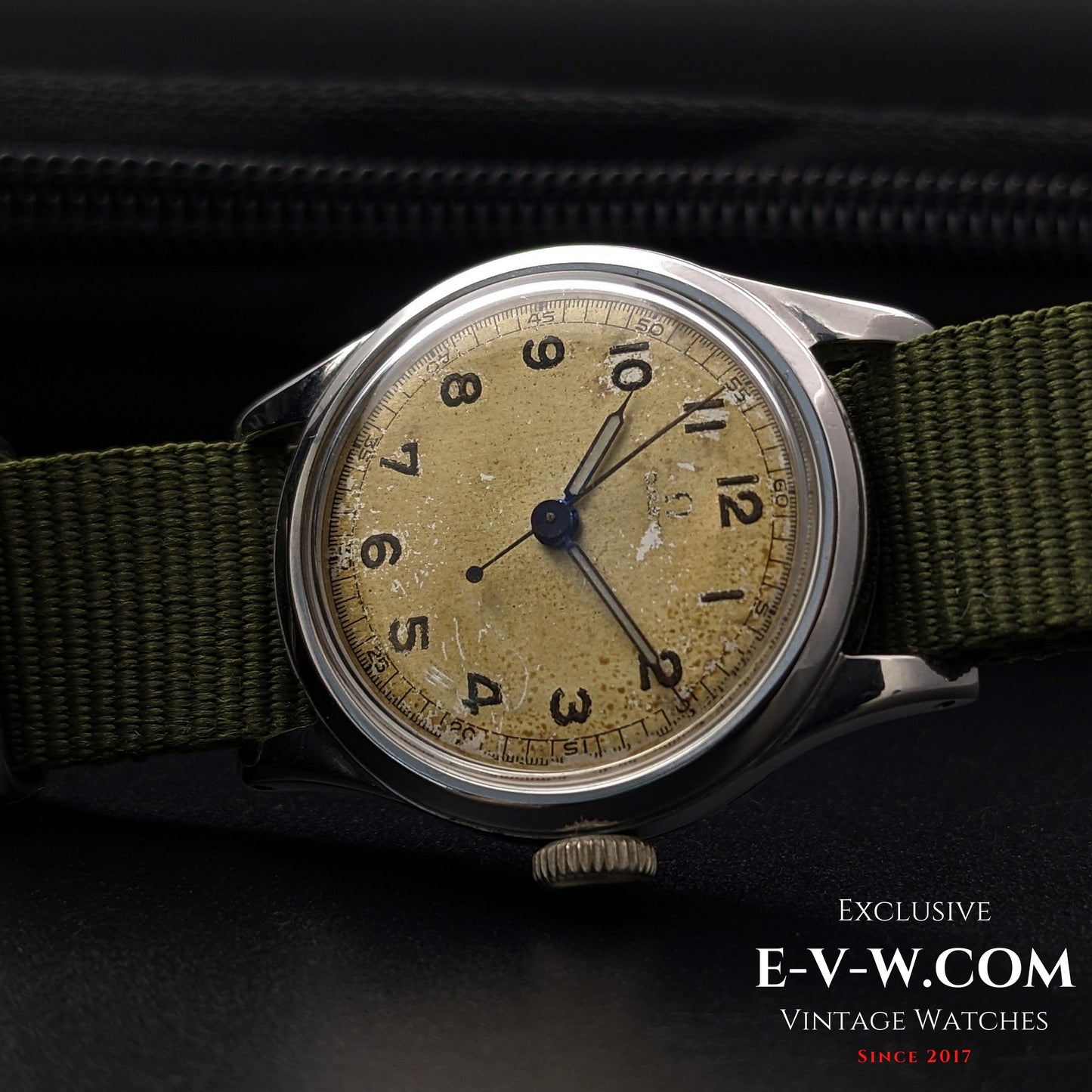 85 ans vintage Omega Rare Medicus Seconde Guerre mondiale / Sei Tacche / Cal. 23.4 SC T3 / Millésime 1939\