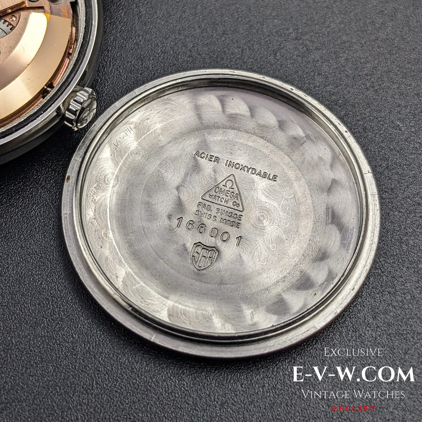 Omega Seamaster vintage de 60 ans, réf. 166001 / Cal. 562 / Année 1963