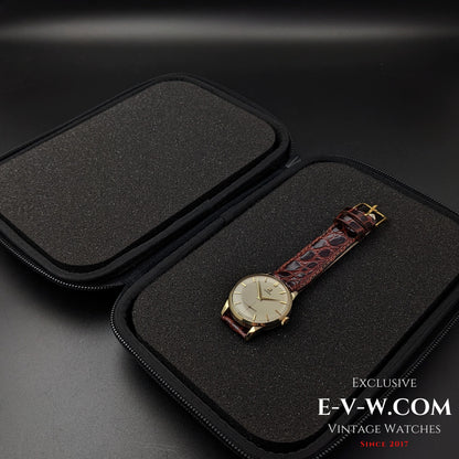 Omega vintage de 72 ans, cadran guilloché-honeucombe / Réf. 2512 11 / Cal. 266 / Année 1952