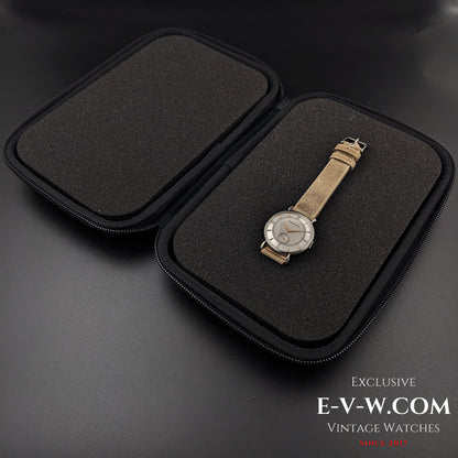 84 Vintage Jaeger LeCoultre tear-drop lugs / Cal. 428/2 Vintage 1940