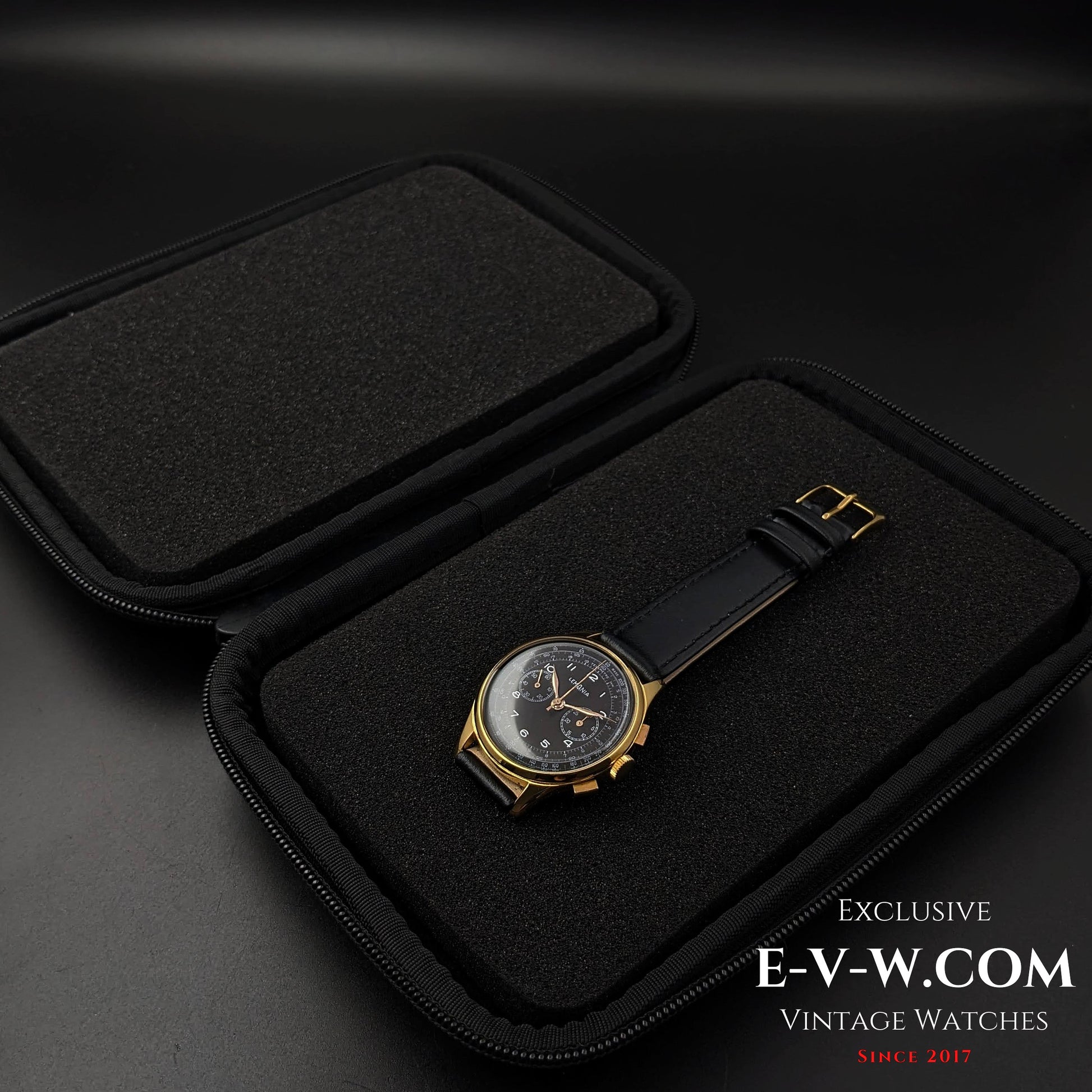 80 Years Old Vintage Lemania Chronograph Cal.2310 / Vintage 1940s