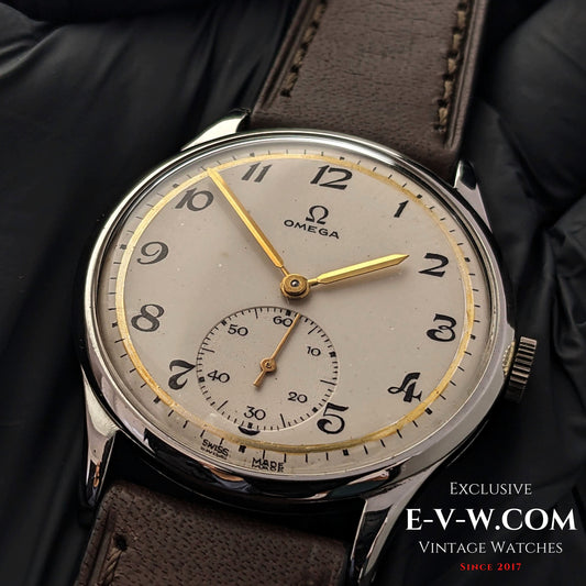 72 Years Old Vintage Omega Jumbo / two-tone dial / Cal. 266 (30T2) / Vintage 1952